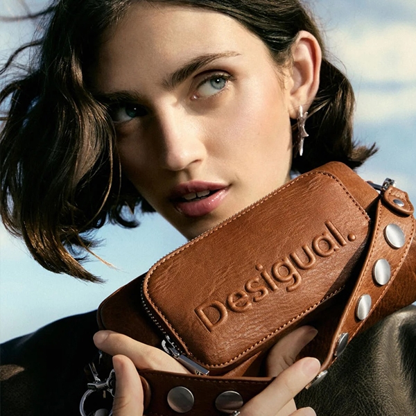 Desigual.